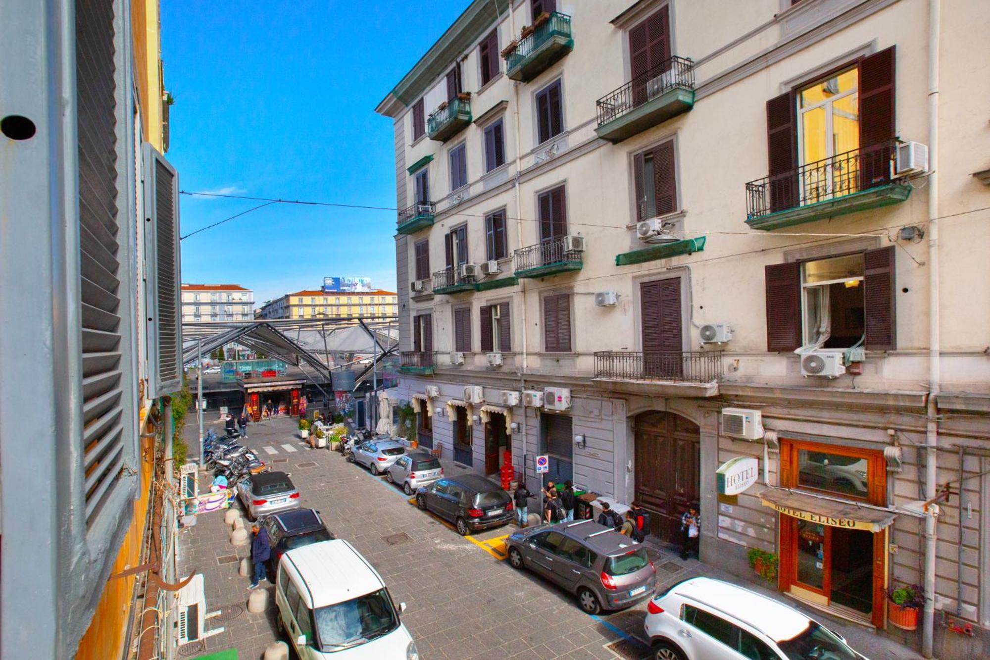 Royal Rooms Station Napoli Exterior photo